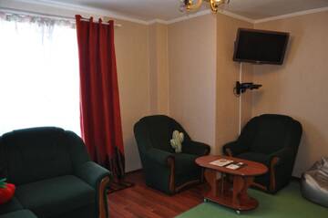 Фото номера Улучшенные апартаменты Апартаменты Dwell Apartments г. Кременчуг 3
