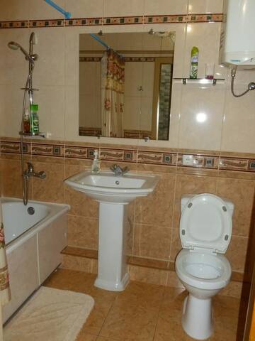 Фото номера Апартаменты Делюкс Апартаменты Apartment in a New House г. Кременчуг 6
