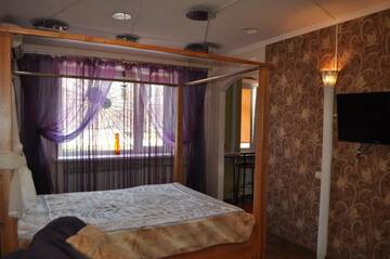 Фото номера Апартаменты с 1 спальней Апартаменты Cozy apartments near the McDonalds г. Кременчуг 29