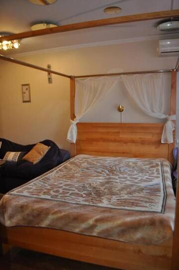 Фото номера Апартаменты с 1 спальней Апартаменты Cozy apartments near the McDonalds г. Кременчуг 32