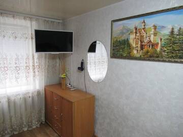 Фото номера Апартаменты Апартаменты 2х комн. центр. на Соборной г. Кременчуг 8